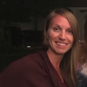 Meet your Posher, Angie